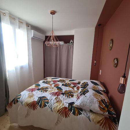 Le Nid Du Bosquet Apartment Исуар Екстериор снимка